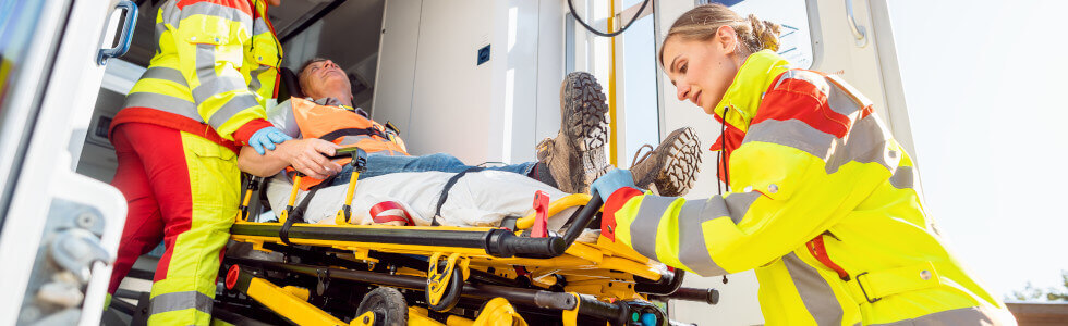 Schiene für den Rettungsdienst Notfallsanitäter nutzen Schienen für den Rettungsdienst