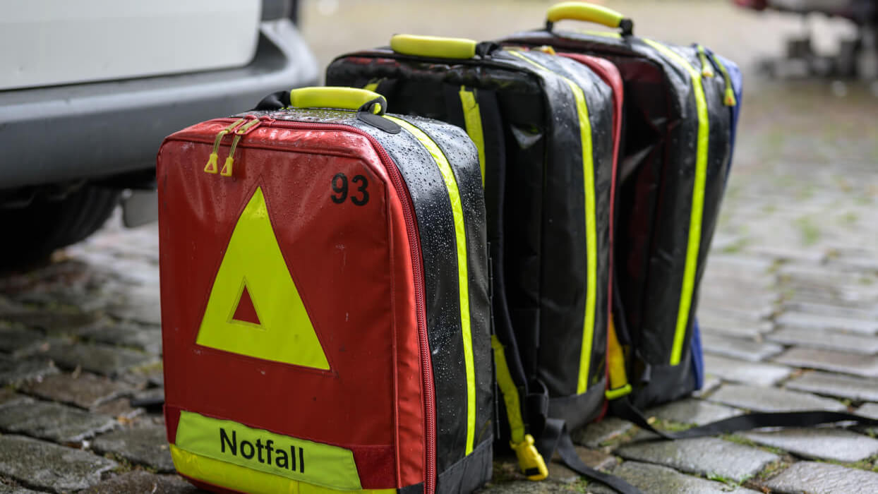 Notfalltaschen, Notfallrucksäcke und Ampullarien